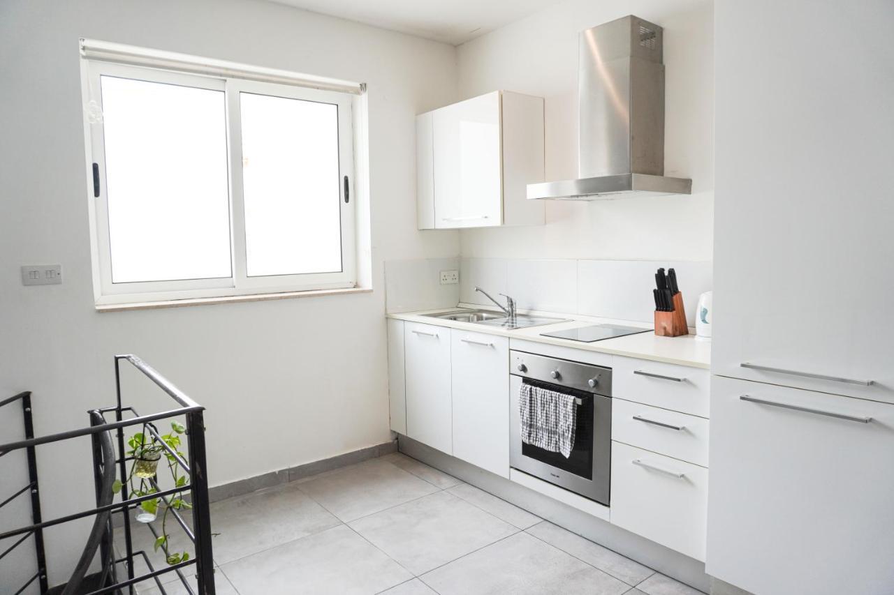 Modern Penthouse Close To The Sea Apartment Gzira Екстериор снимка